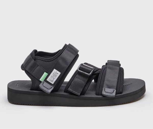 suicoke サンダル