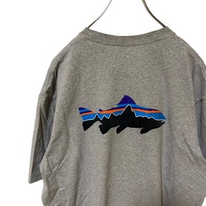 D34 パタゴニア　L アメリカ古着　メキシコ製　プリント　リサイクルコットン　ポリ混　半袖　Tシャツ　 patagonia　グレー　メンズ