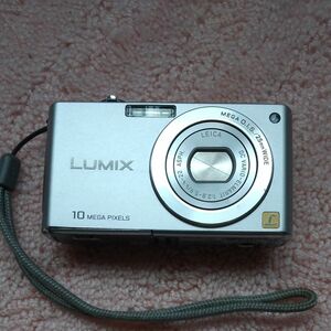 panasonic.LUMIX DMC-FX37 デジカメ ジヤンク品