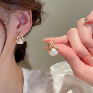 ピアス 金属アレルギー対応 ピアス リング アクセサリー 使いやすいハーフピアス　シルバー925 シンプルピアス　金属アレルギー対応　