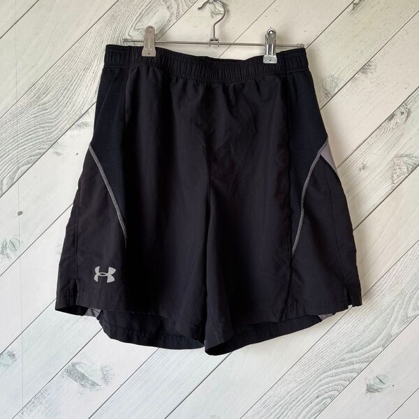 UNDER ARMOUR スポーツ速乾性パンツ サッカー フットサル