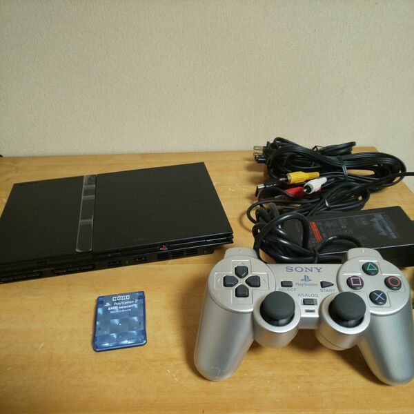 PlayStation2薄型本体(SCPH-70000)