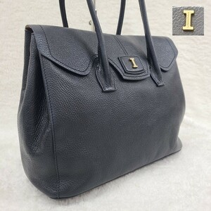 希少 IACUCCI イアクッチ ハンドバッグ レザー フラップ ロゴ金具 トート ビジネス シボ革 肩掛け ショルダー A4収納可 本革 黒 ブラック