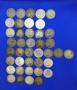 ◆《古銭》小型50銭銀貨 鳳凰50銭銀貨 五十銭銀貨 銀貨 40枚
