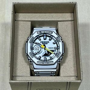 カシオ G-SHOCK GA-2100MNG-7AJR マンガ WHITE