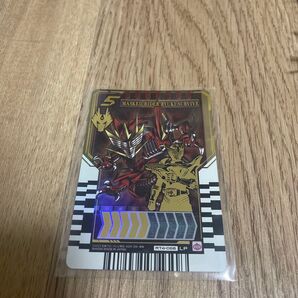仮面ライダーガッチャード ライドケミートレカ LP 仮面ライダー龍騎
