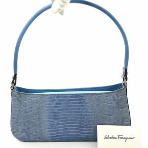 1 jpy [ unused class ]Salvatore Ferragamo Salvatore Ferragamo accessory pouch leather blue handbag Logo one shoulder 