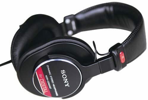 ☆新品未開封☆ソニー SONY 密閉型スタジオモニターヘッドホン MDR-CD900ST