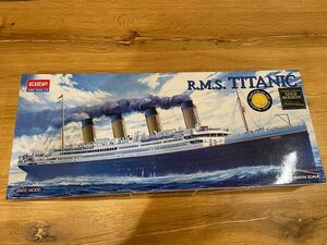 ★★絶版 1998年製 R.M.S. TITANIC ACADEMY プラモデル 未組立 タイタニック 1/400 GOLD