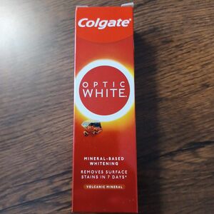 Colgate コルゲート ホワイトニング歯磨き粉