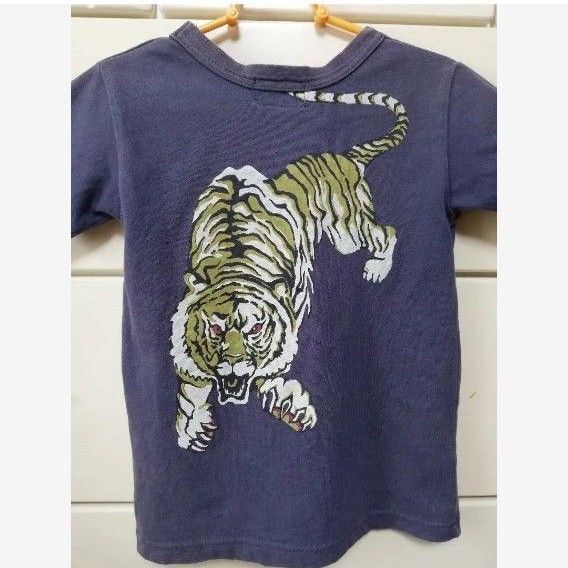値下げ中!タイガー 古着 子ども服 和風タッチの虎プリントTシャツ 110 120 ドクタールーキー ヴィンテージ風 使用感あり