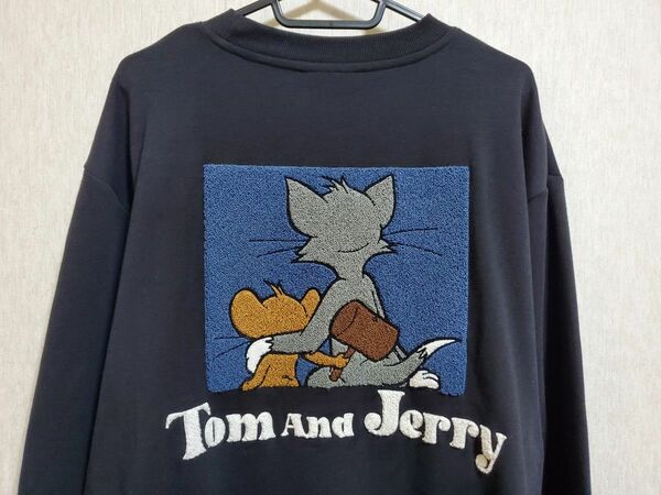 トムとジェリー　TOM AND JERRYトレーナー　スウェット　長袖サガラ　刺繍