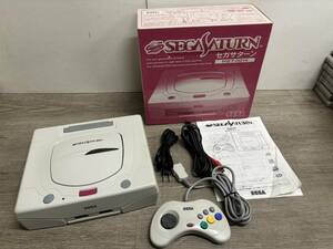 ☆ SS ☆ セガサターン HST-3220 動作品 本体 コントローラー ケーブル 箱 説明書 付属 SEGA SATURN セガ サターンパッド 1822