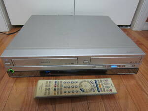 東芝　 TOSHIBA 　　VTR一体型　VHS　　HDD＆DVD　　ビデオレコーダー　　RD-XV81　　未確認品です。