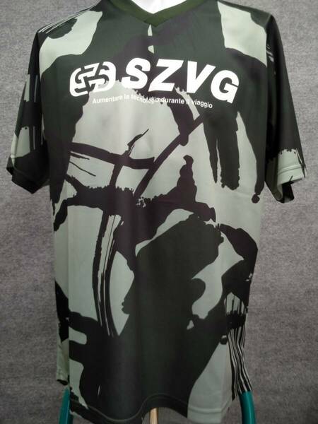 スパッツィオ SPAZIO サッカーウェア フットサルウェア カモプラクティスシャツ 半袖シャツ VG-0067-30-O カーキ Oサイズ