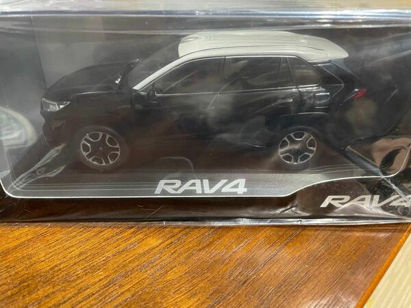 トヨタ カラーサンプル ミニカー RAV4 1/30スケール