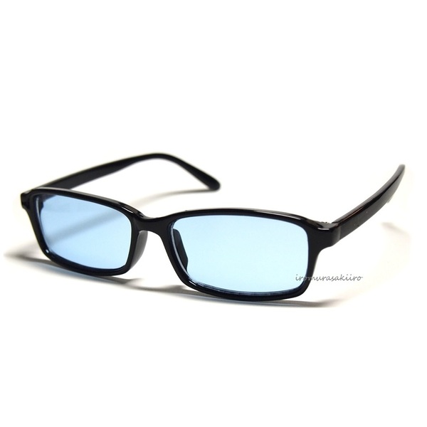 スクエア型　薄い色ブルーレンズ サングラス ／　メンズ レディース兼用 　ブラックフレーム 目が透ける 知的 かっこいい 青 水色 23055BL