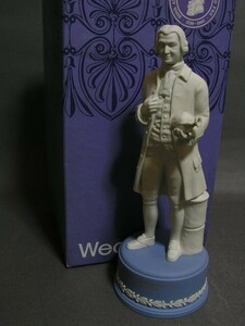 ◎ウェッジウッド　白ジャスパー人形　限定品 「WEDGWOOD創設者の像」 ブルー台座◎a元箱付