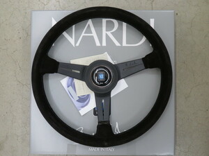 未使用　正規品　NARDI　クラシック　レザー　品番　N135　スェードレザー＆ブラックスポーク　360ｍｍ　現品あり