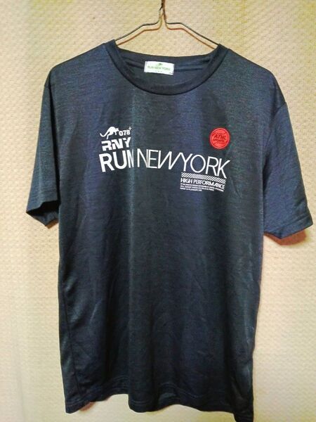 RUN NEW YORE Tシャツ