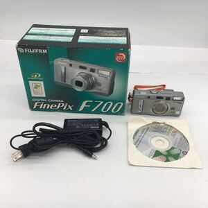 FUJIFILM 富士フイルム FinePix F700 コンパクト デジタル カメラ デジカメ コンデジ xDカード 1GB・充電器・バッテリー付属 動作確認済