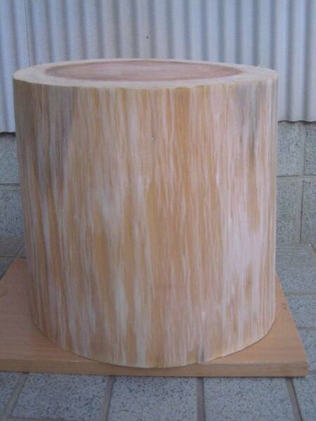 NR33 杉丸太 直径31～34cm×高さ30cm 飾り台 丸太椅子 インテリア ディスプレイ 薪割り台 作業台 アウトドア キャンプ 彫刻 DIY ペット