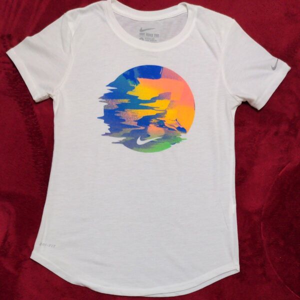 NIKE レディースTシャツ DRI-FIT Sサイズ
