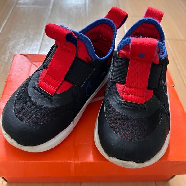 NIKE スニーカー 13cm フレックスプラス 保育園