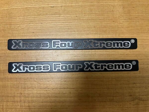 デリカD5 オートフラッグス　 エンブレム　バスターズ　Xross Four Xtreme