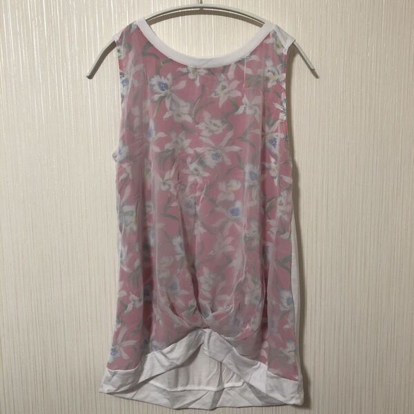 未使用 タンクトップ トップス M 花柄 ピンク レディース 服 衣類 ファッション