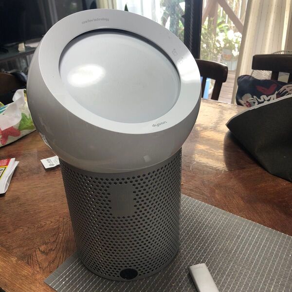 週末割引Dyson Pure Cool Meパーソナル空気清浄ファン