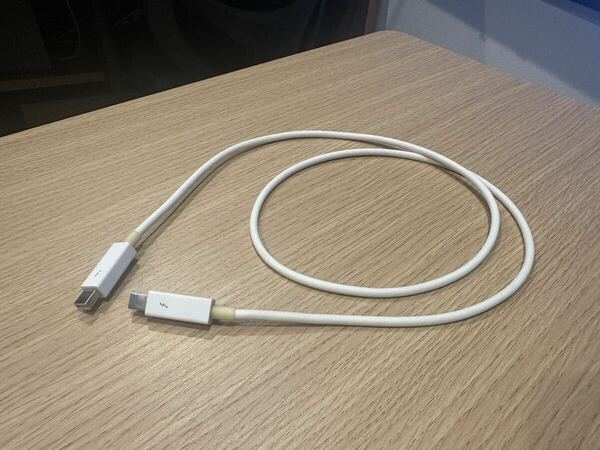 Thunderbolt 2 ケーブル Apple Displayport 1m ホワイト