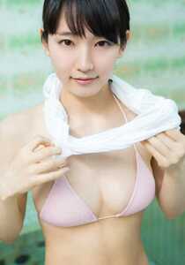 ■匿名配送　吉岡里帆　大判　A4　美品　水着　Poster　補強防水梱包　まとめ可　016