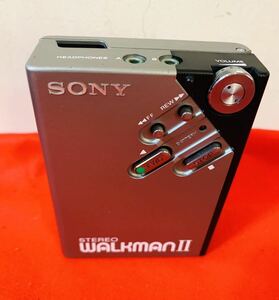 #268 SONY STEREO WALKMAN2 WM-2 通電確認済み ジャンク品 ソニー カセットウォークマン カセットプレーヤー