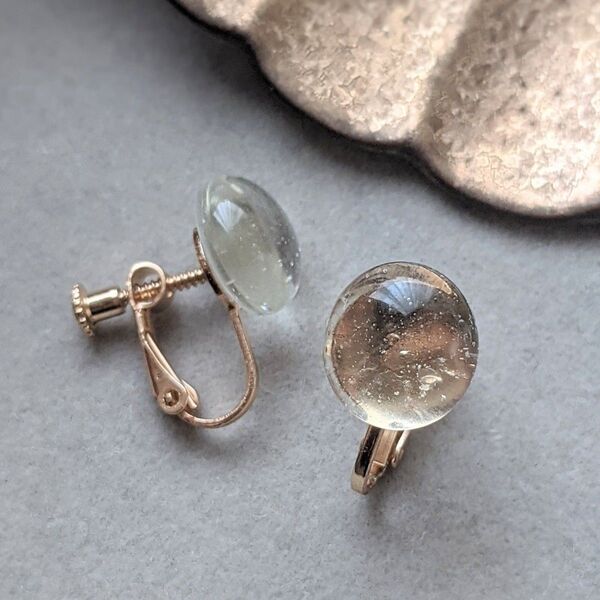 【No.256】レトロガラス ハンドメイド イヤリング ピアス 透明 クリア しずく 一粒 ガラス