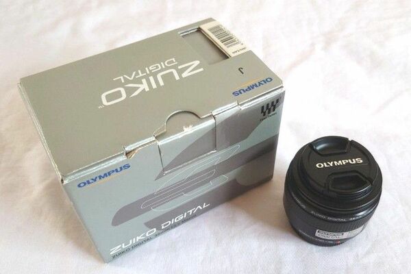 Olympus Zuiko Digital 35mm f3.5 MACRO 元箱付き