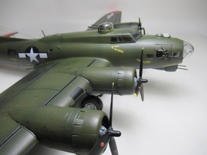  Hasegawa 1/72 B-17 flying four to less no. 322.. middle . tea u is undo machine final product 