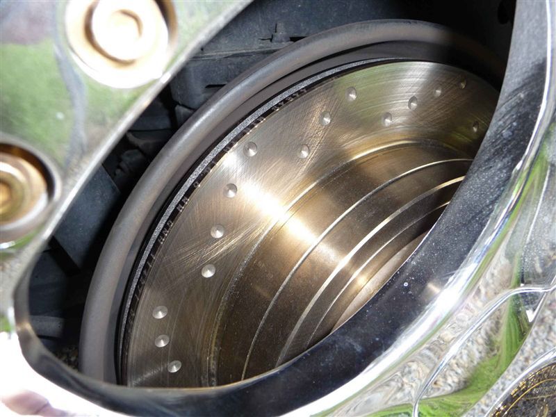 VOING DDP ボルボ V50 2.0e MB4204S ディスク径300mm車 ディンプル フロント ブレーキローター VOING DDP ボルボ V50 2.0e MB4204S ディスク径300mm車 ディンプル フロント ブレーキローター