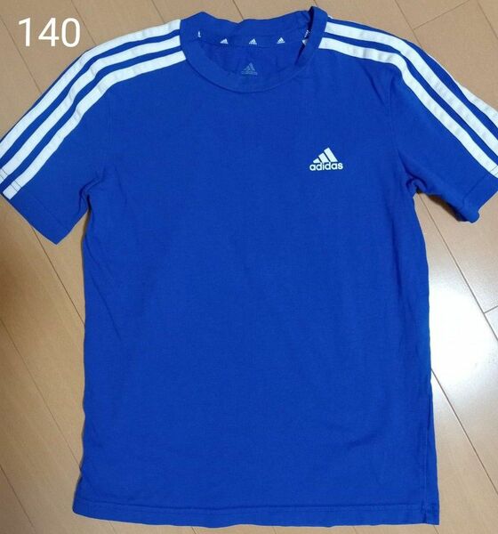 【美品】 adidas Tシャツ 140
