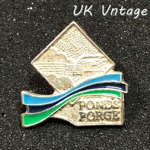 イギリス 輸入 雑貨 ラベルピン ピンバッジ 『 PONDS FORGE シルバー 』 バッチ (BAT658)