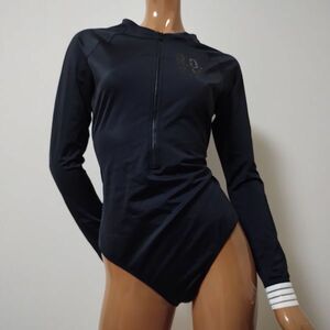 32*ROXY woman .. swimsuit (XL size degree )* lustre black black long sleeve front Zip * super large size man .