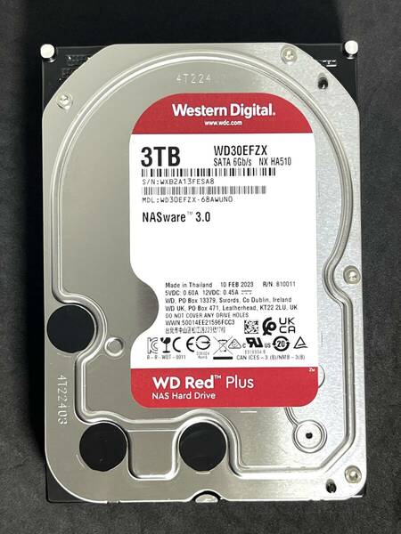 【送料無料】 ★ 3TB ★　WD Red Plus / WD30EFZX　【使用時間：5565ｈ】 2023年製　良品　3.5インチ内蔵HDD　Western Digital RED Plus