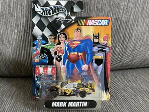 ★ 1/64 NASCAR #9 MARK MARTIN / HOT WHEELS Racing / BAT MAN 未開封 ★