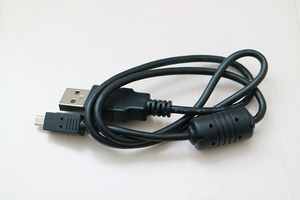 ニコン 富士フイルム ペンタックス 等のコンデジ用 USBケーブル　２