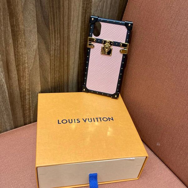 LOUIS VUITTON ルイヴィトン エピ 小物 アイトランク iPhoneX ケース 箱 スマホケース ブランド おしゃれ