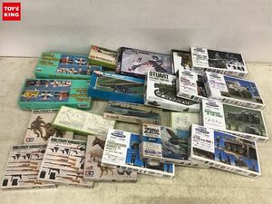 1円〜 同梱不可 ジャンク 1/35等 アメリカ軽戦車M3スチュアート、日本1等/2等輸送艦 他