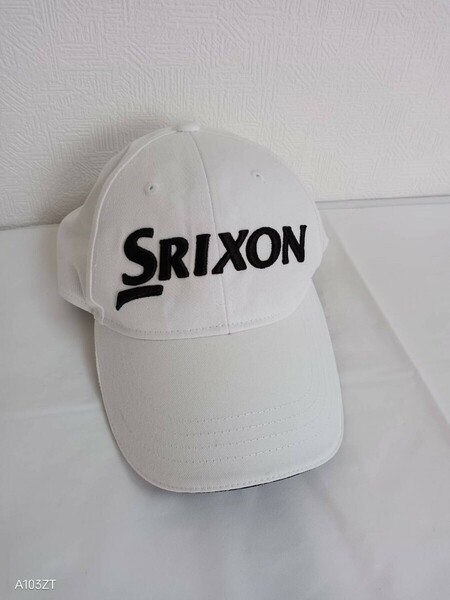 1350【中古】SRIXON　スリクソン　ゴルフウェア　キャップ　白　ホワイト　前後スリクソンの刺繍有た　メンズ　サイズ　56〜60cm　フリー