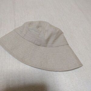ベージュカラー　初夏帽子　レディース　ハット　紫外線対策　M～Lサイズ