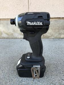  Makita TD148D rechargeable impact driver 