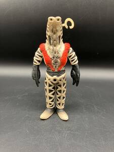 当時物 ゴドラ星人 日本製 初版ウルトラセブン 怪獣 硬質ソフビ 旧バンダイ 1983年 611